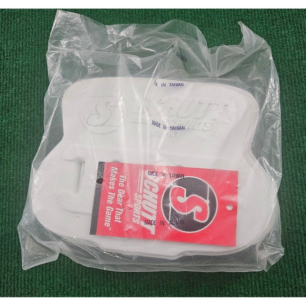 Schutt Sports V3PNT White Football Chin Strap Pad New‎ In Bag Made In Taiwan